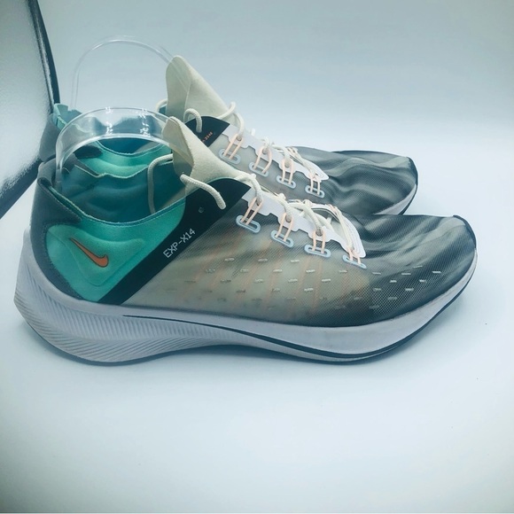 Nike Unisex Exp-X14 QS Running Shoe Size 10.5 - Picture 2 of 9